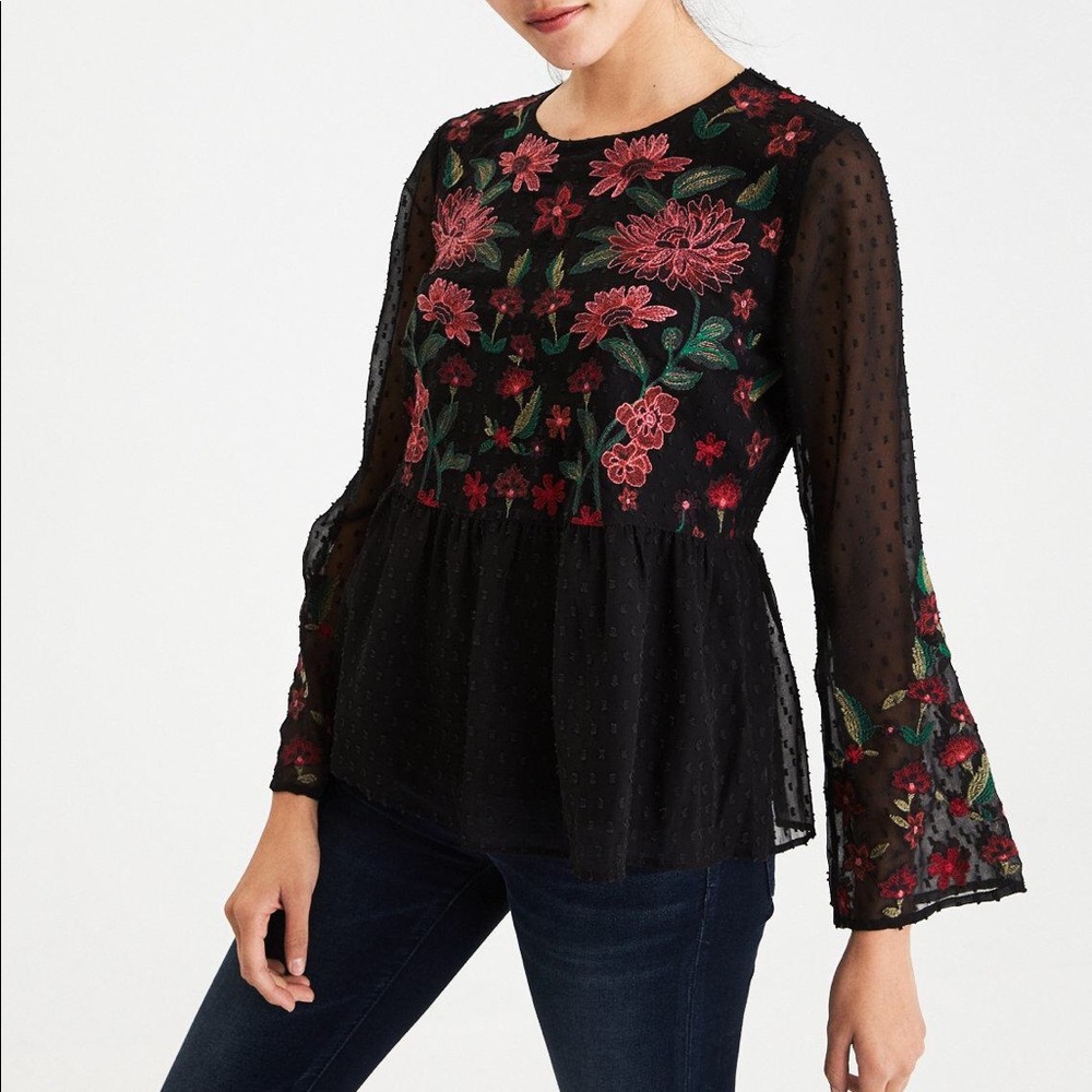American Eagle black embroidered peplum top small